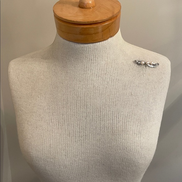 Vintage Real Pearl Pin Filigree Bar Pin Silver-tone - Picture 13 of 16